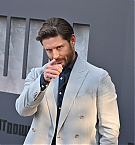 142.jpg